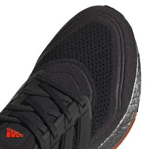 adidas  Ultraboost 21 Carbon  Férfi futócipő