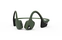 AfterShokz Trekz Air Bluetooth fejhallgató a fülek előtt zöld színben