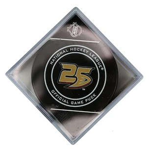 Inglasco Inc.  Official Game Pucks   Hivatalos jéghokikorong