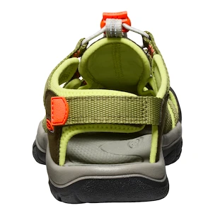Keen NEWPORT BOUNDLESS Dark olive/Scarlet ibis  Gyerekszandálok