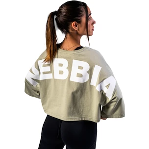 Nebbia STRONG BEAUTY Oversized Cropped Tee JUST FLOW 431 light green Női póló
