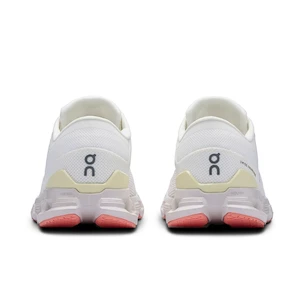 On  Cloud X 4 Ivory/Sand  Női futócipő