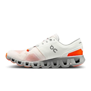 On  Cloud X Ivory/Alloy  Női futócipő EUR 38,5
