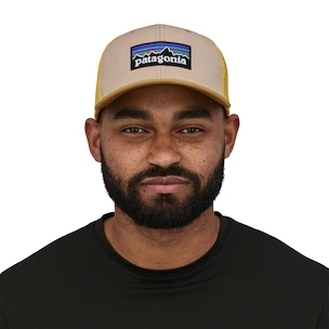 Patagonia  P-6 Logo Trucker Hat Oar Tan  Baseballsapka