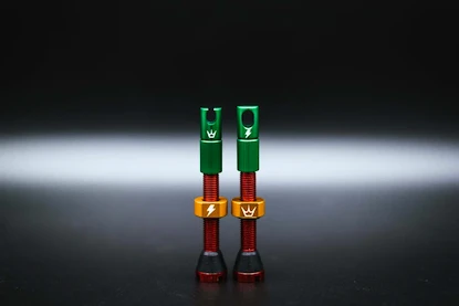 PEATY'S  X 50to01 (mk2) rasta tubeless valves 42mm (ptv2-42-ras-12)  Tubeless szelep