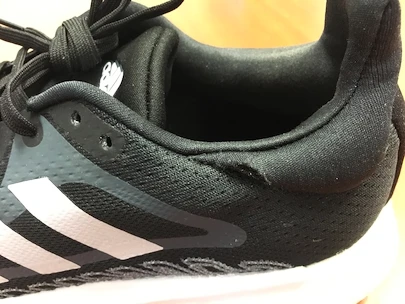 Szállítás közben sérült -  adidas Solar Glide 3  Férfi futócipő  fekete  EUR 42