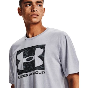 Under Armour   ABC CAMO BOXED LOGO SS-GRY Férfipóló L