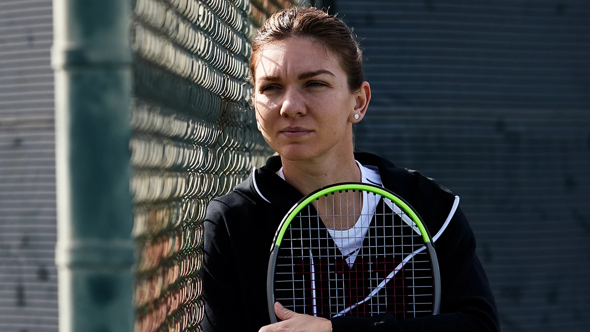 Simona Halep - Wilson Blade v7