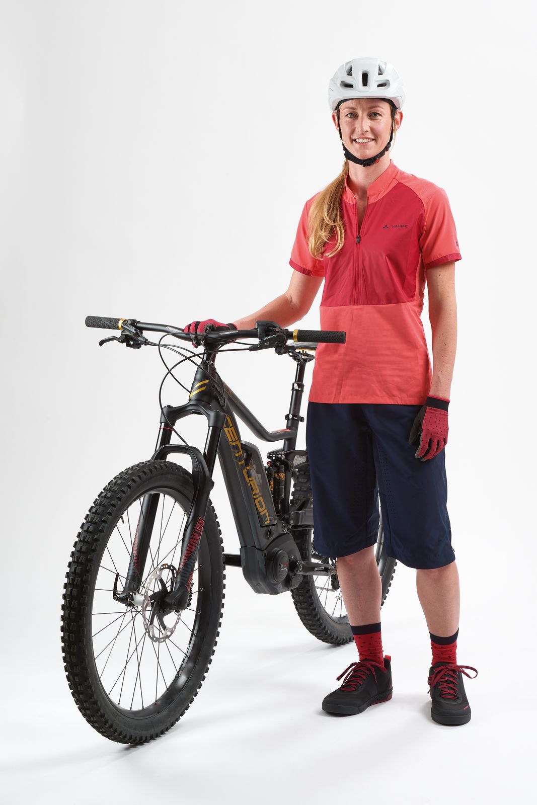 VAUDE Moab szin. All Mountain Bike cipő Passion Fruit