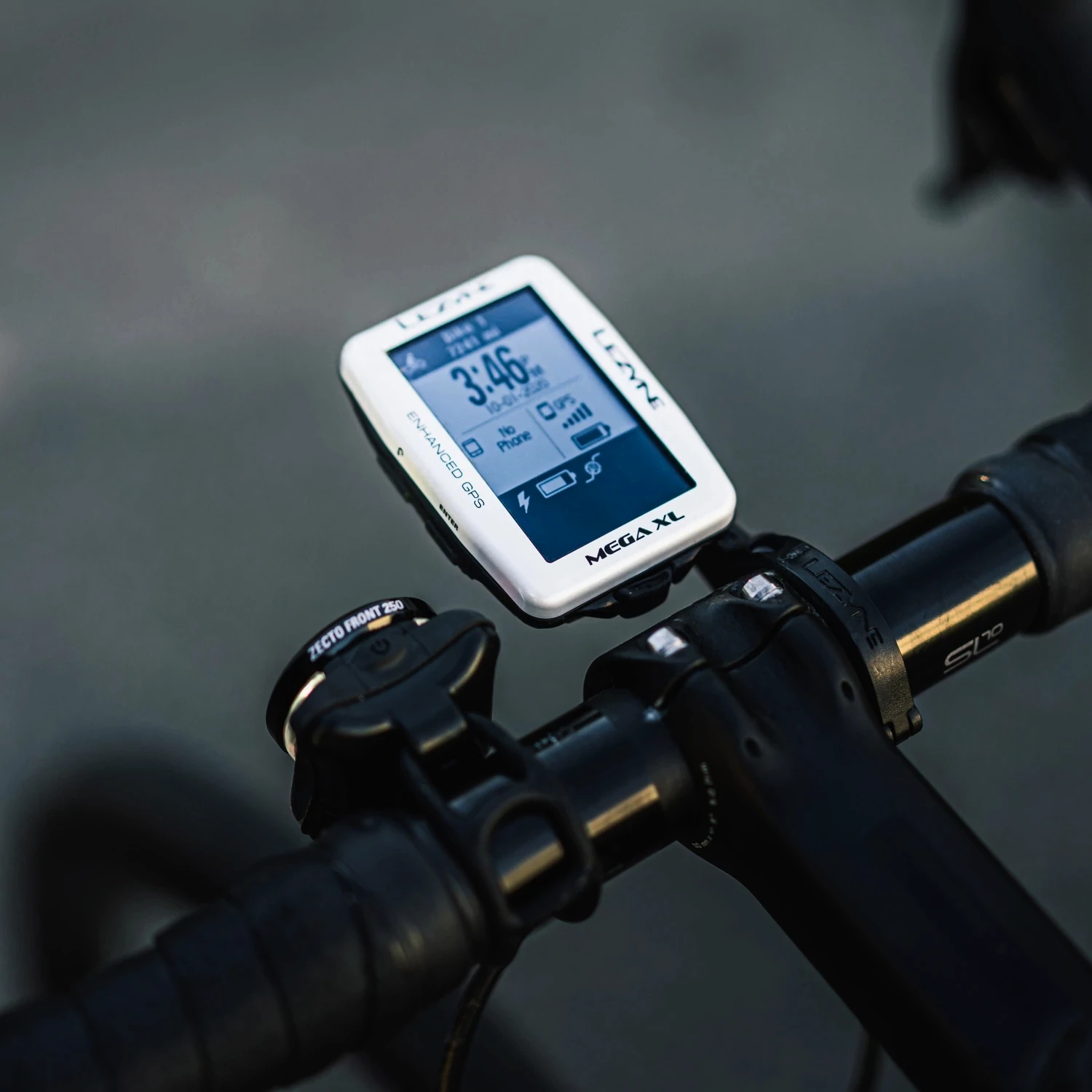 Lezyne GPS elülső rúdra szerelhető CM