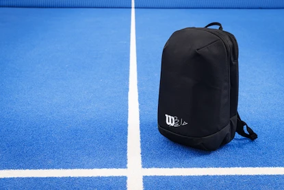 Wilson  Bela Padel Backpack Black Hátizsák teniszütőhöz