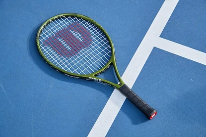Wilson  Blade Feel Comp Jr 26  Gyerekteniszütő